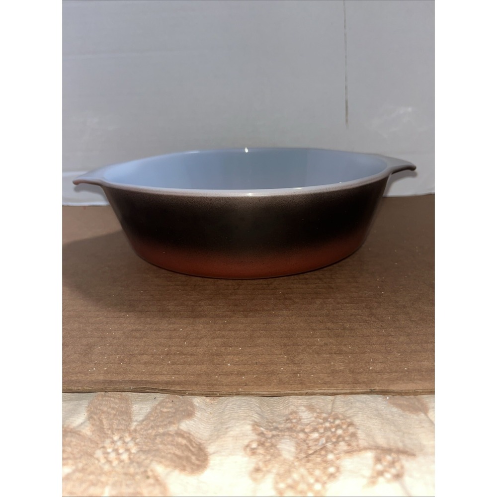 Fire King Glass Casserole Brownstone 1960s‎ , 9.25 Inches , Handled